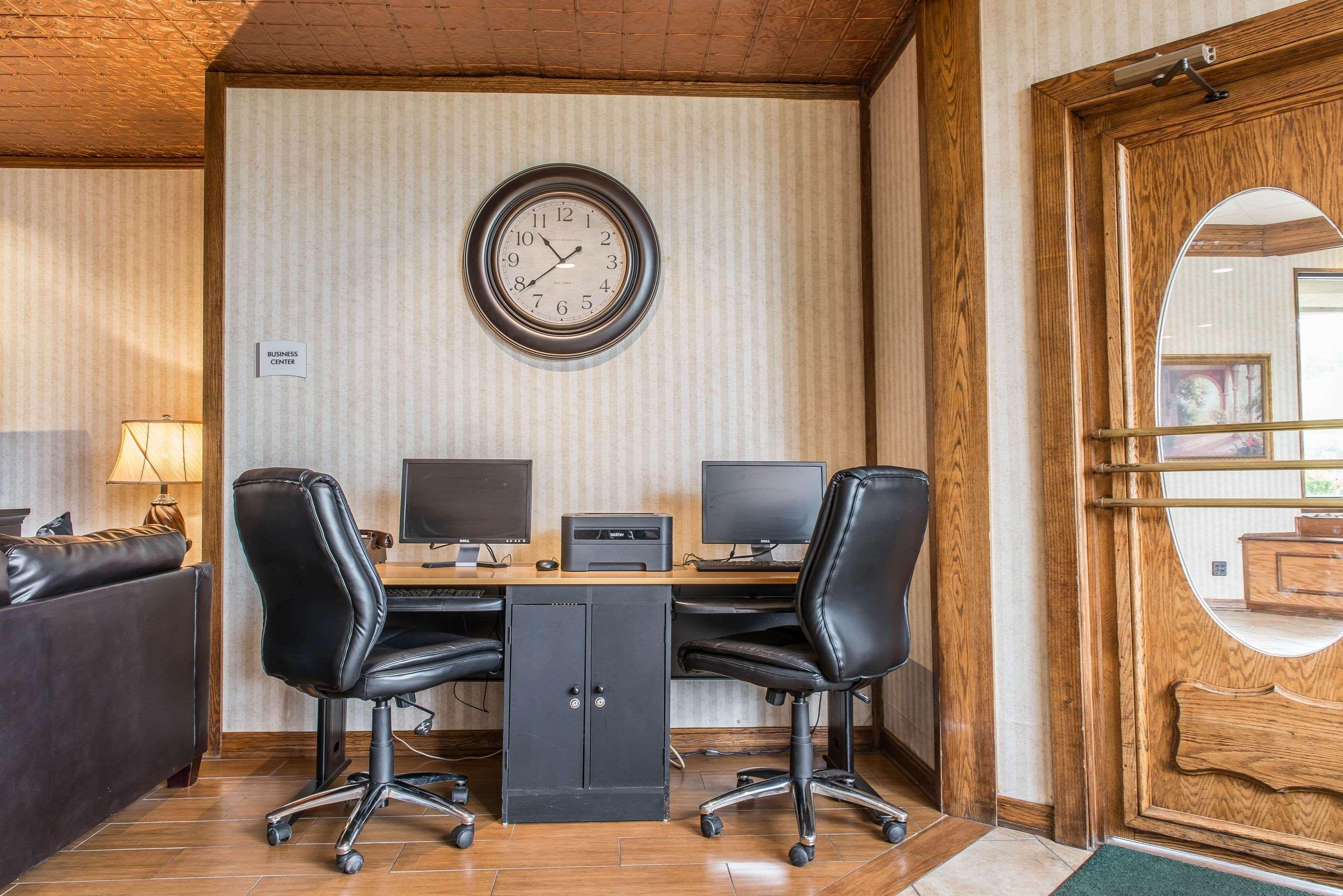 Quality Inn Гермітедж Екстер'єр фото