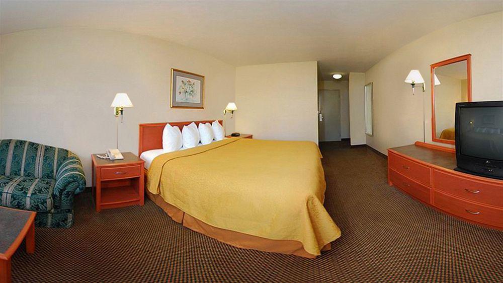 Quality Inn Гермітедж Екстер'єр фото